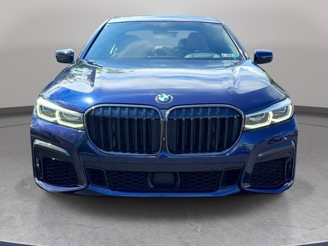 Used 2022 BMW 750i xDrive w/ Autobahn Package AWD/4WD image 3