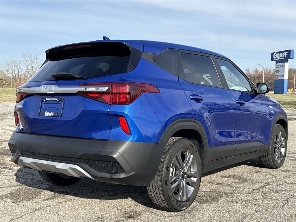 Used 2023 Kia Seltos LX image 8