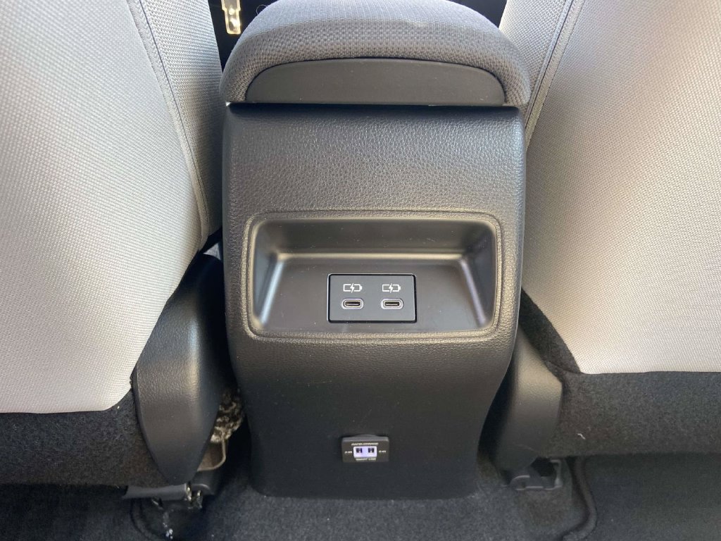 Used 2025 Toyota Corolla LE FWD image 16