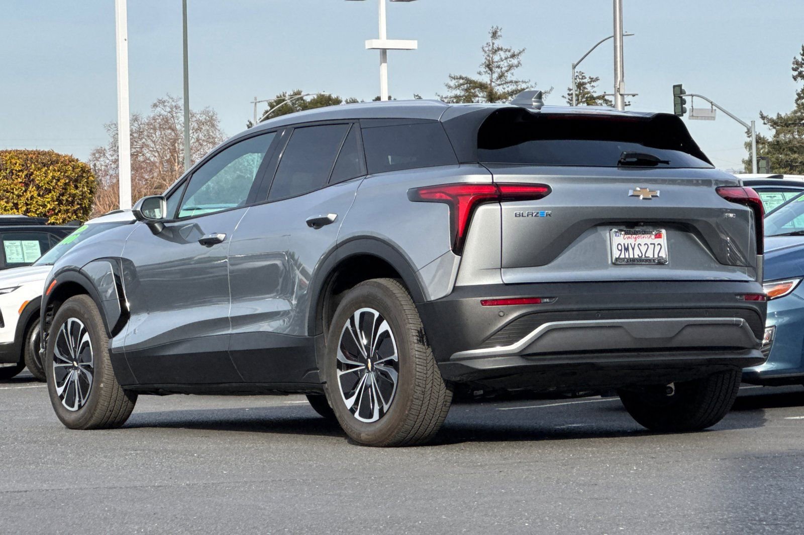 Used 2024 Chevrolet Blazer EV LT image 7