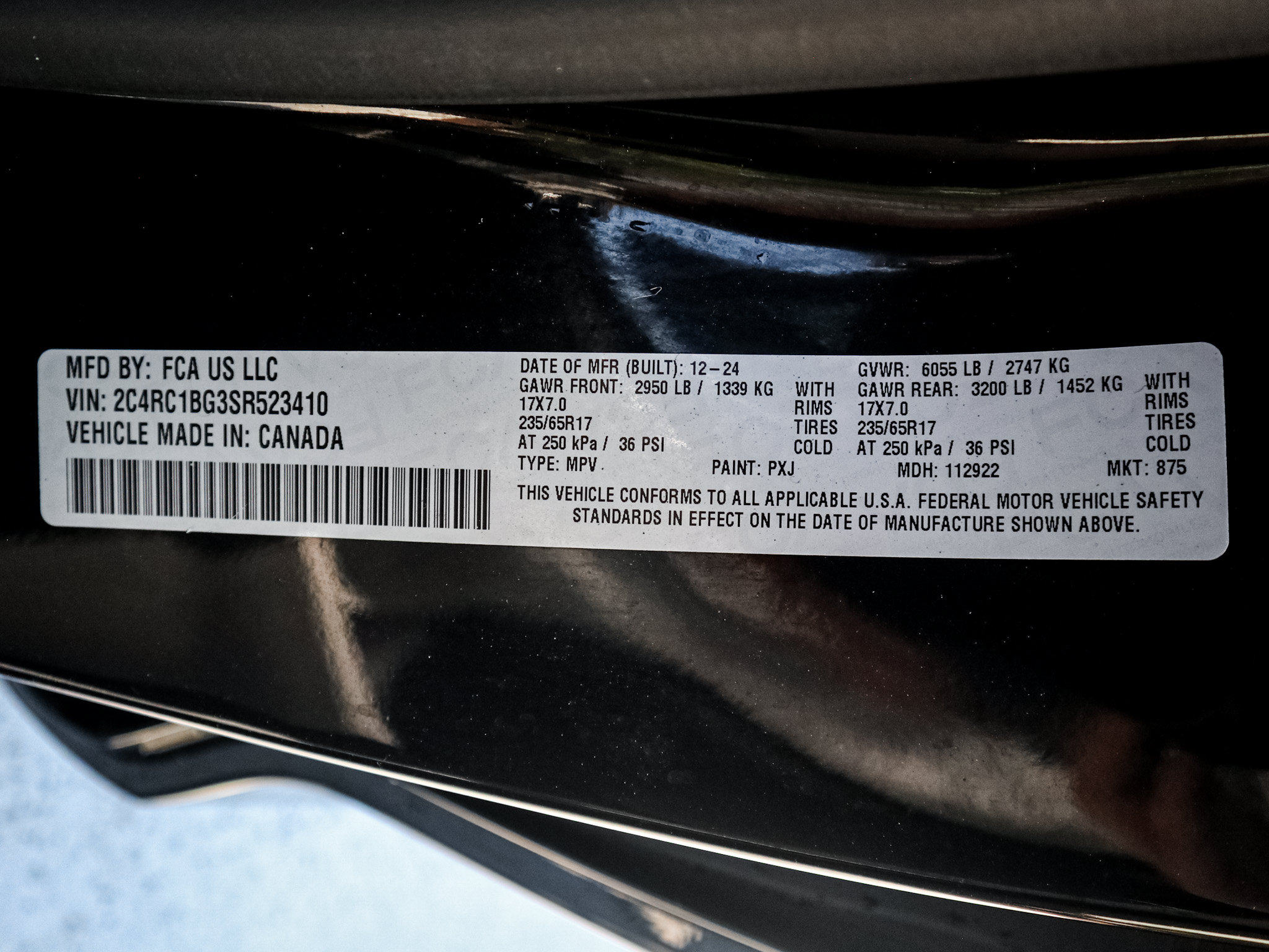 Used 2025 Chrysler Pacifica Select FWD image 34