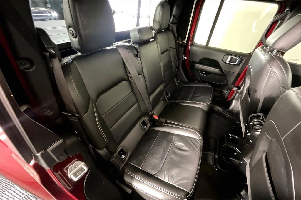 Used 2021 Jeep Gladiator Overland w/ Popular Equipment Package AWD/4WD image 35