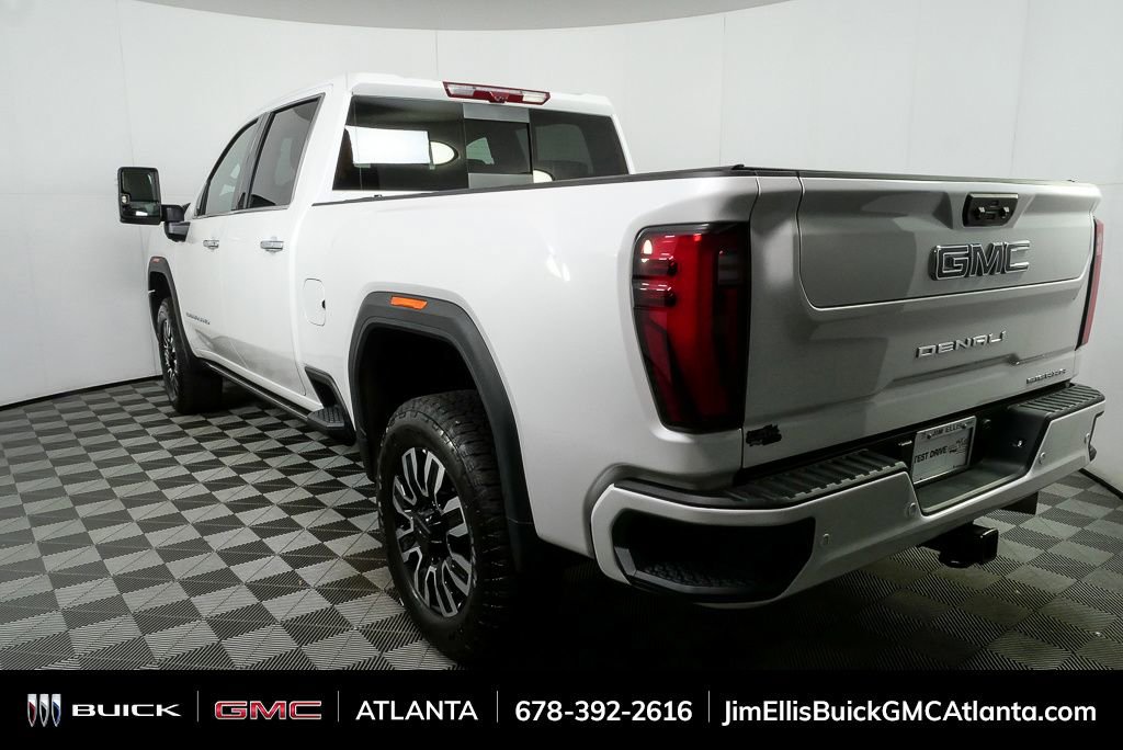 Used 2024 GMC Sierra 2500 Denali Ultimate image 3