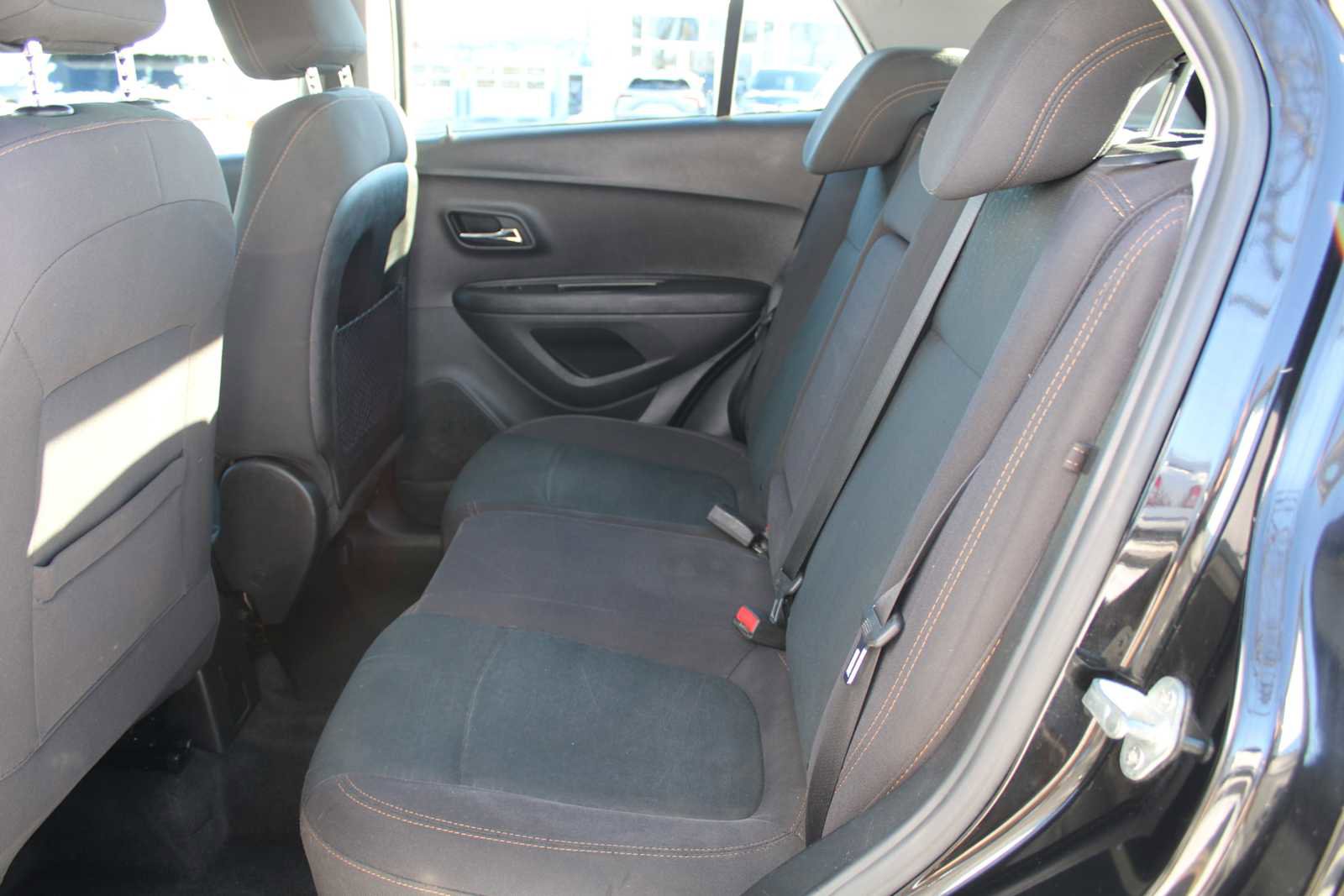 Used 2019 Chevrolet Trax LS image 10