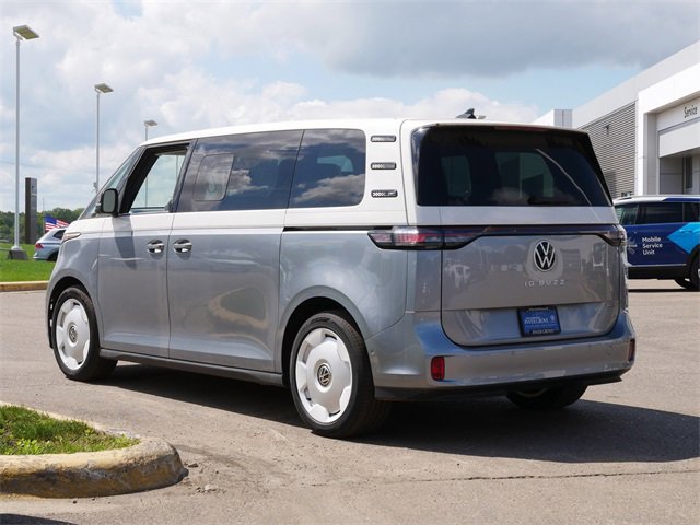 New 2025 Volkswagen ID. Buzz 1st Edition image 3
