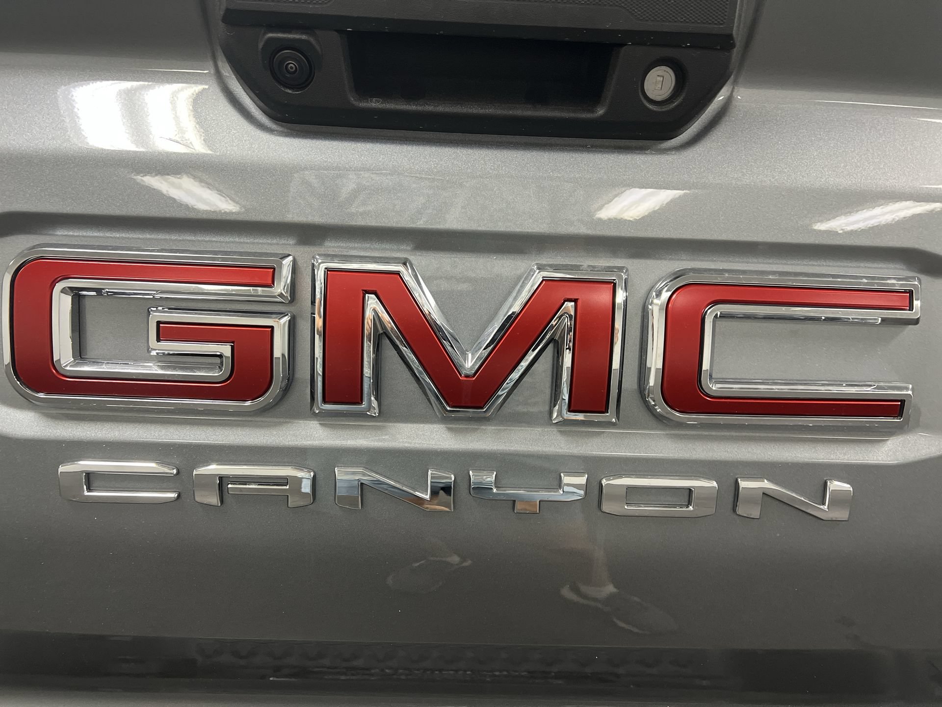 New 2026 GMC Canyon AT4 w/ Technology Plus Package AWD/4WD image 67