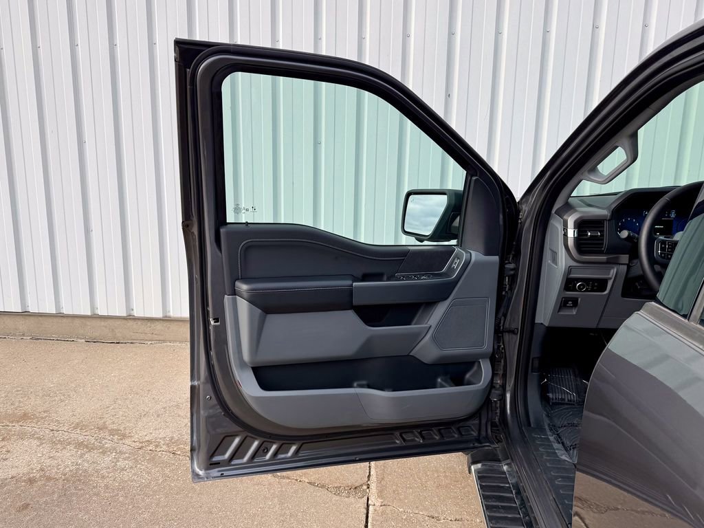 Used 2024 Ford F150 XLT w/ Mobile Office Package image 14