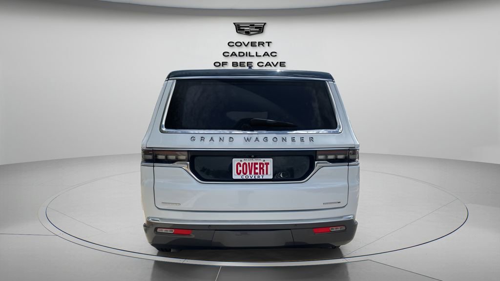 Used 2022 Jeep Grand Wagoneer Series III w/ Rear Seat Video Group 1 image 6