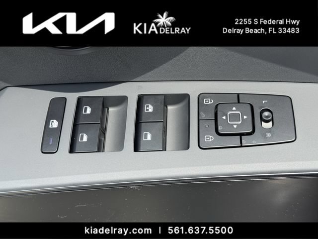 New 2026 Kia Niro LX FWD image 15