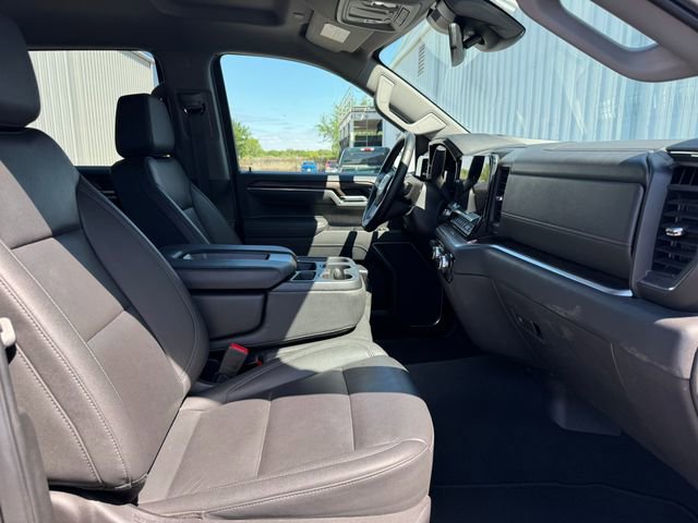 Used 2025 GMC Sierra 1500 SLT AWD/4WD image 16