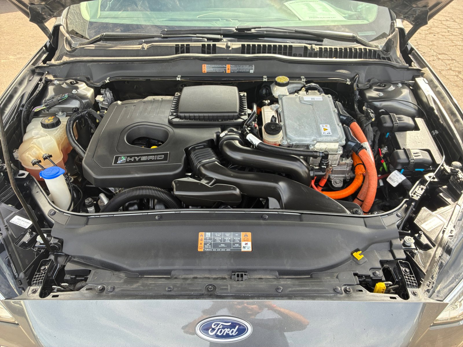 Used 2018 Ford Fusion Titanium image 29