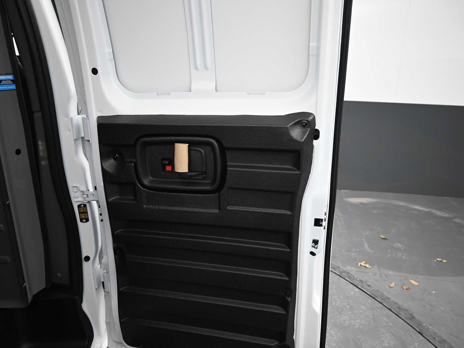 New 2025 GMC Savana 2500 w/ Driver Convenience Package image 17