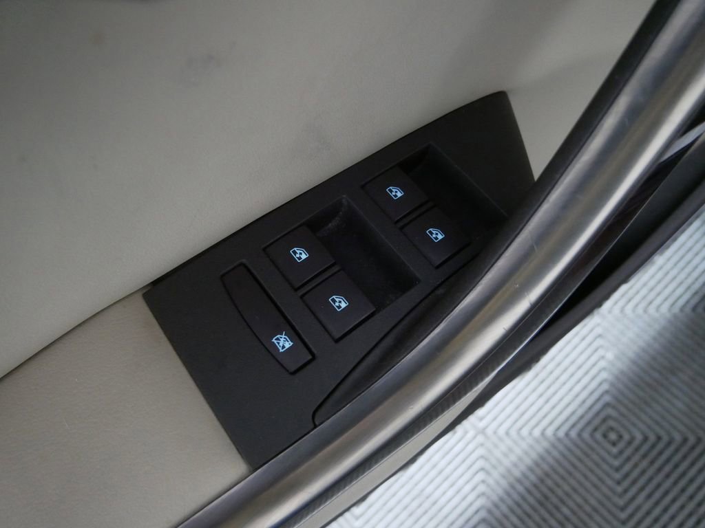 Used 2015 Buick Verano Convenience image 12