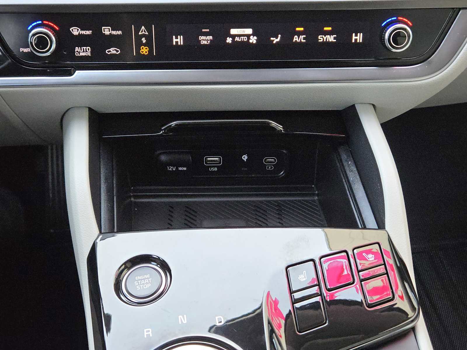 Used 2024 Kia Sportage EX image 20