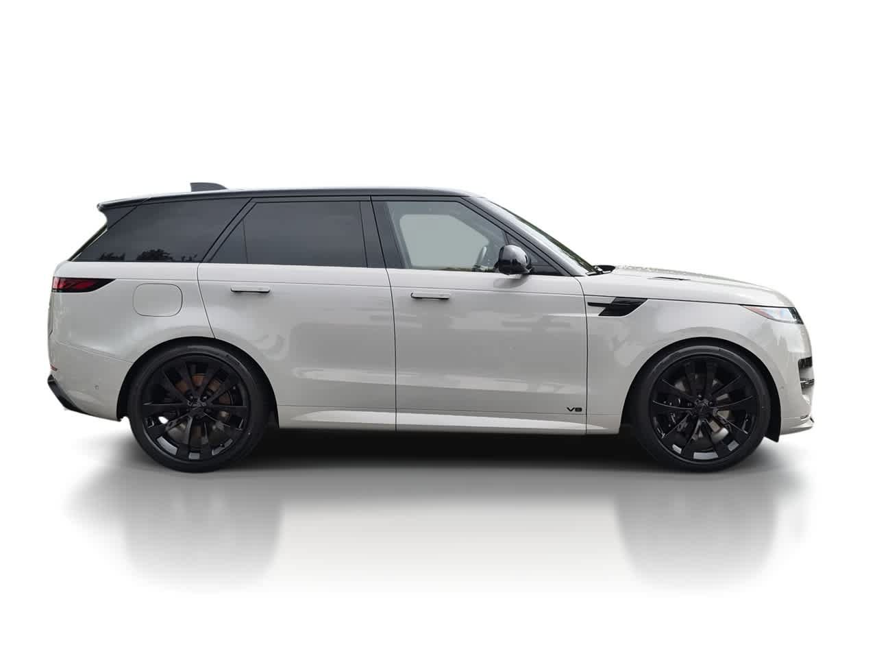 New 2027 Land Rover Range Rover Sport Dynamic SE AWD/4WD image 9