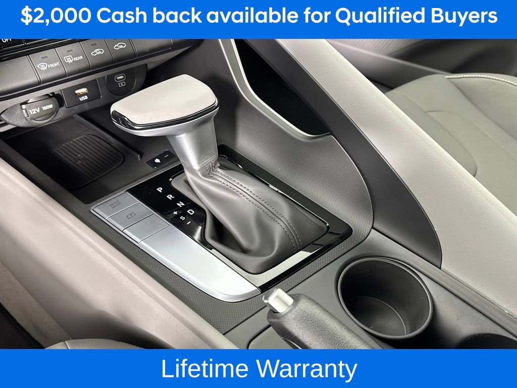 New 2026 Hyundai Elantra Sport image 22