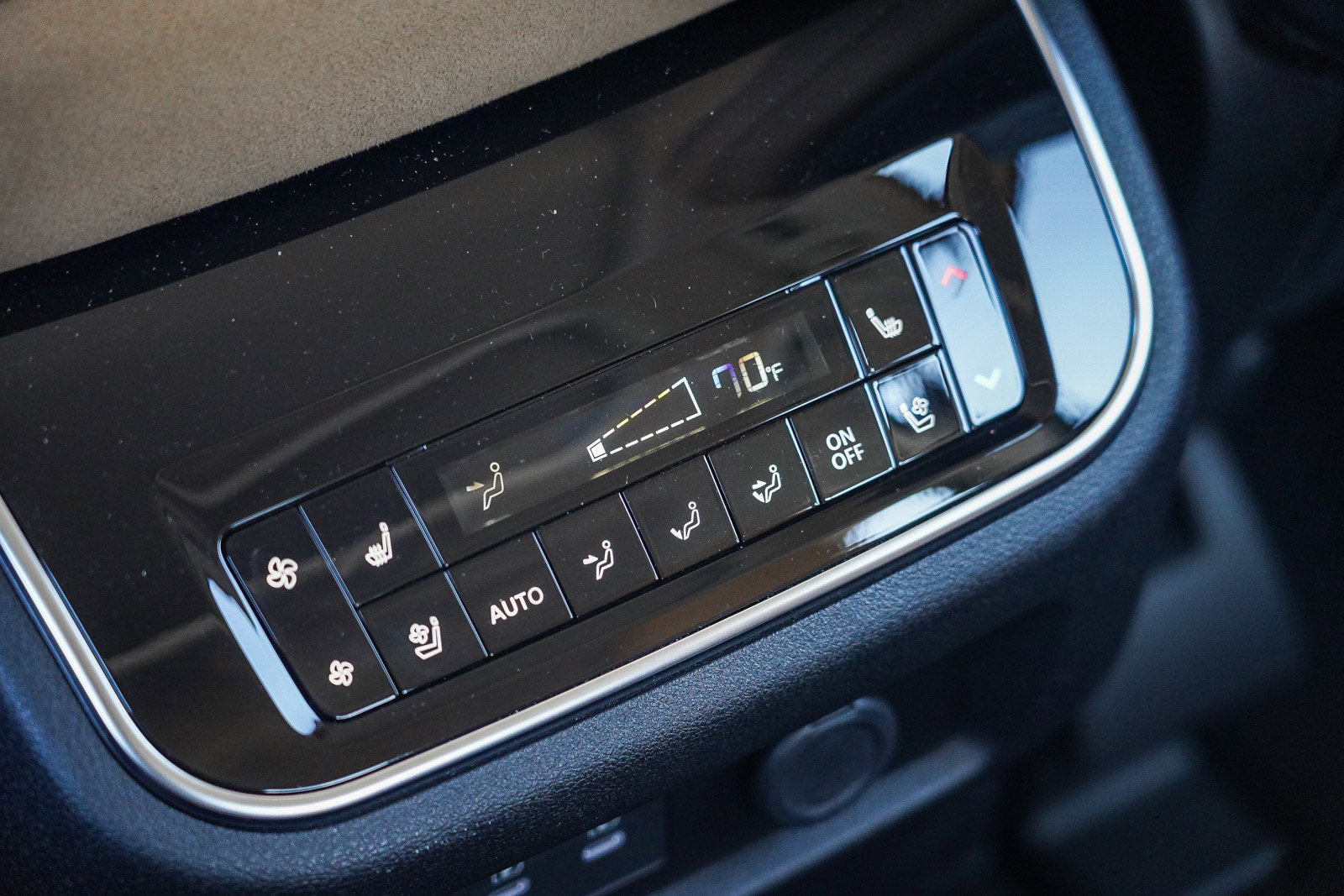 Used 2025 INFINITI QX80 Luxe image 19