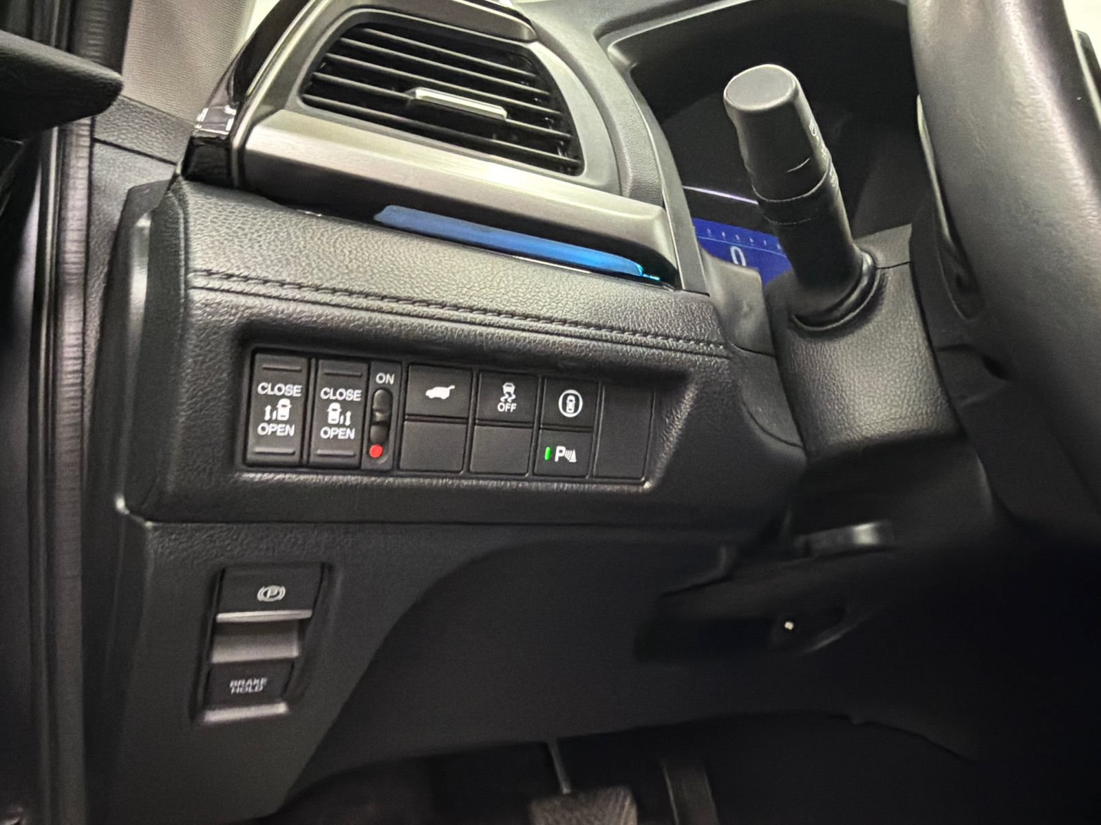Used 2023 Honda Odyssey Touring image 33