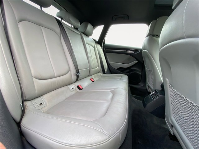 Used 2018 Audi A3 e-tron Premium Plus image 14