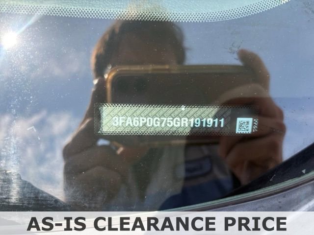 Used 2016 Ford Fusion S w/ Equipment Group 101A FWD image 27