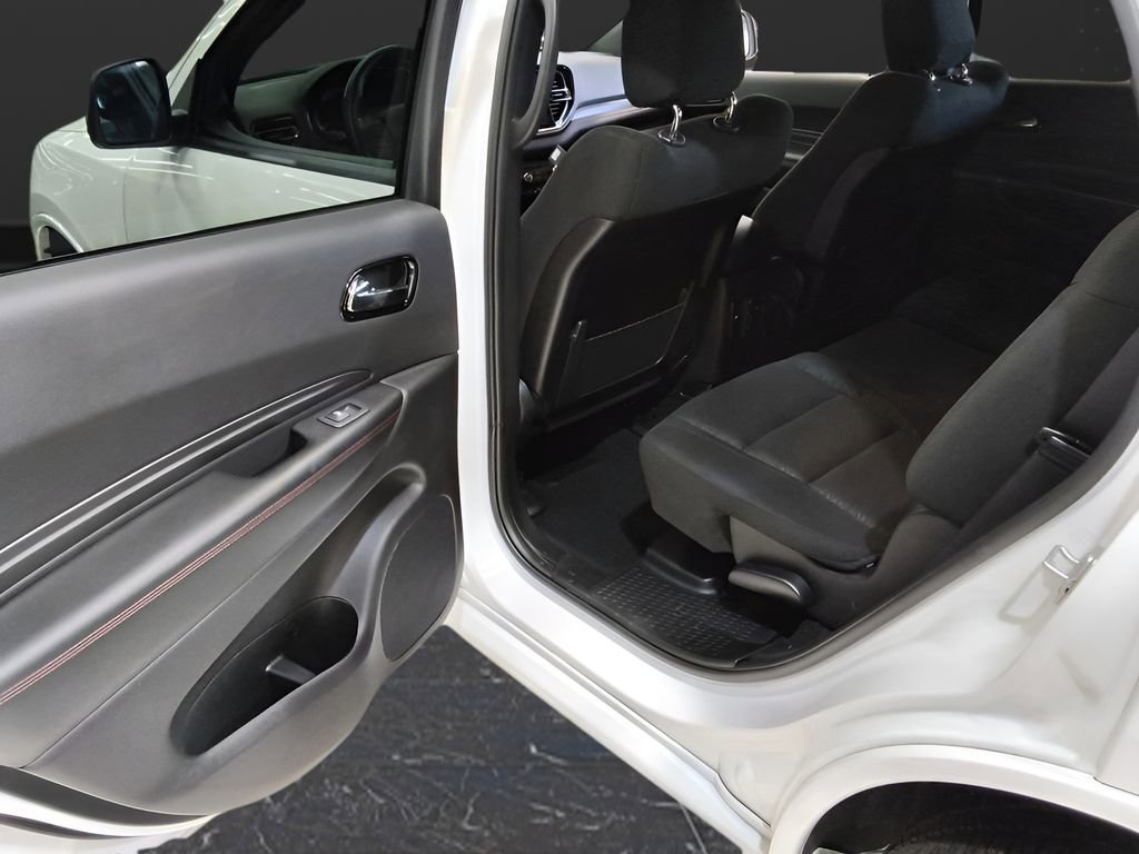 Used 2025 Dodge Durango GT w/ Blacktop Package AWD/4WD image 32