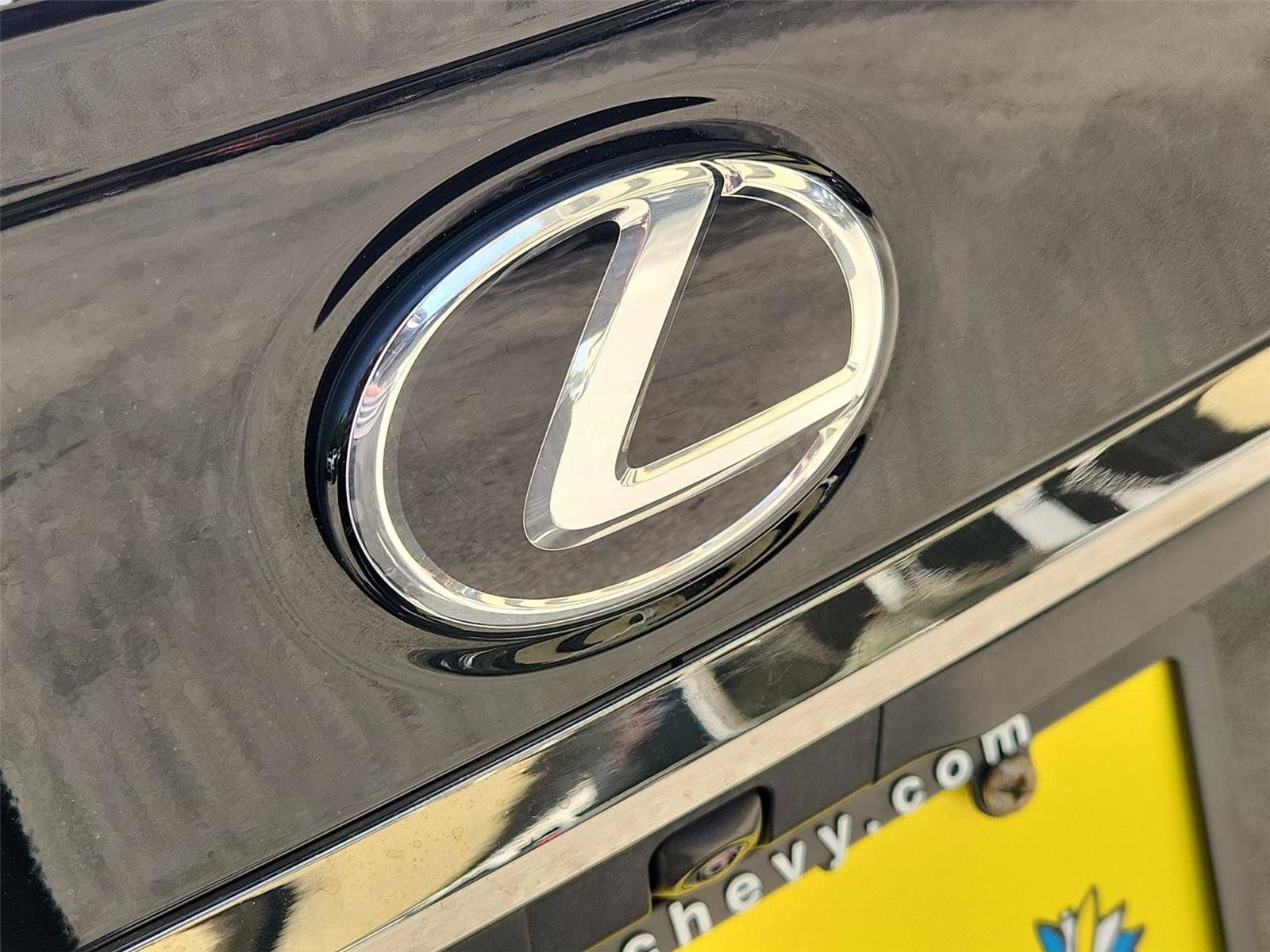 Used 2022 Lexus ES 350 F Sport w/ Accessory Package 2 FWD image 30
