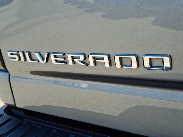 Used 2025 Chevrolet Silverado 2500 High Country w/ High Country Premium Package AWD/4WD image 29