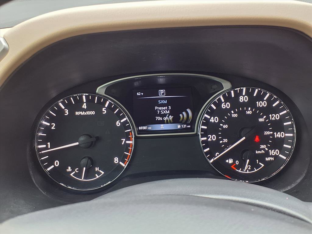 Used 2018 Nissan Pathfinder Platinum image 14