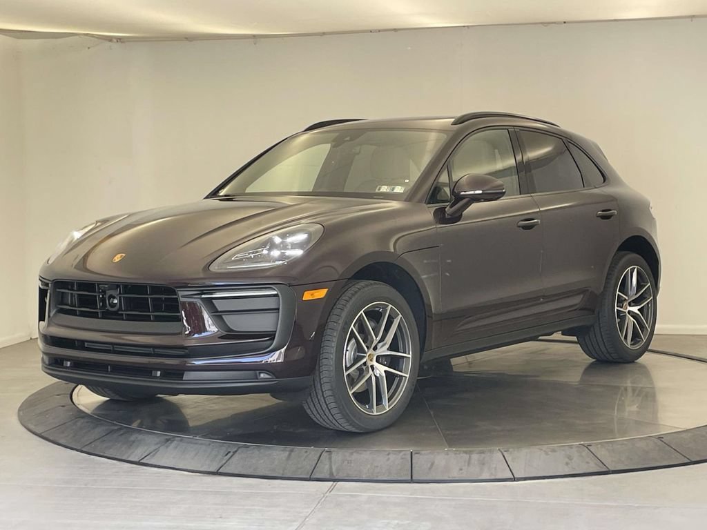 New 2026 Porsche Macan AWD/4WD image 1