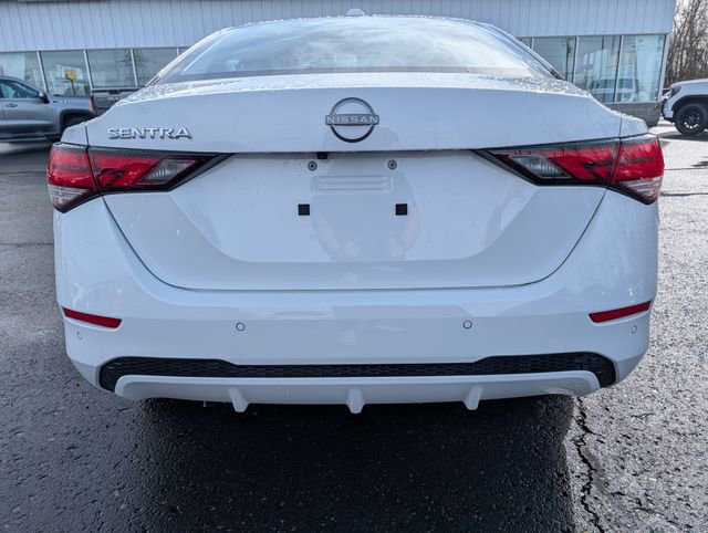 Used 2025 Nissan Sentra SV image 9