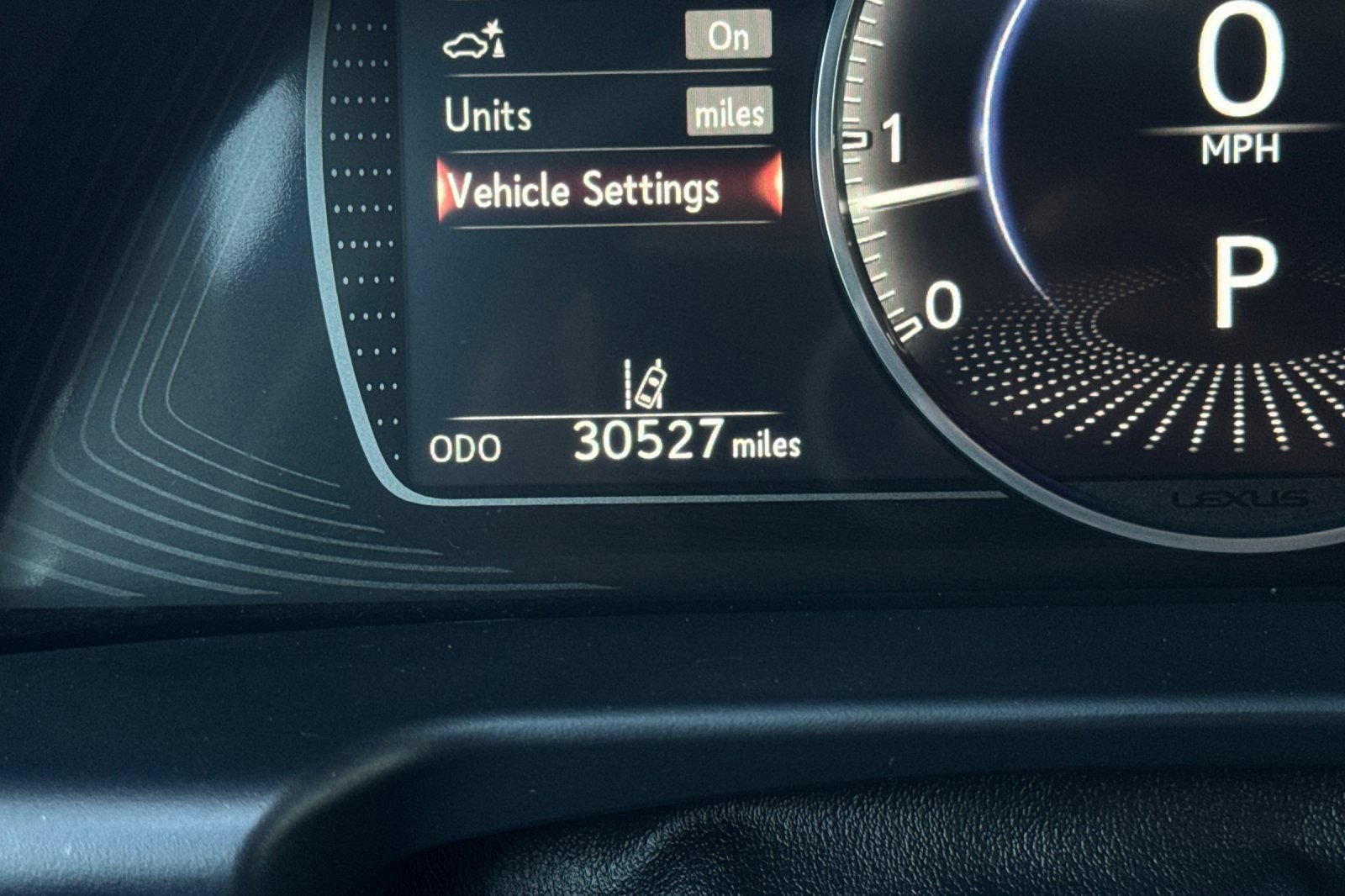 Certified 2024 Lexus ES 350 w/ Premium Package FWD image 28