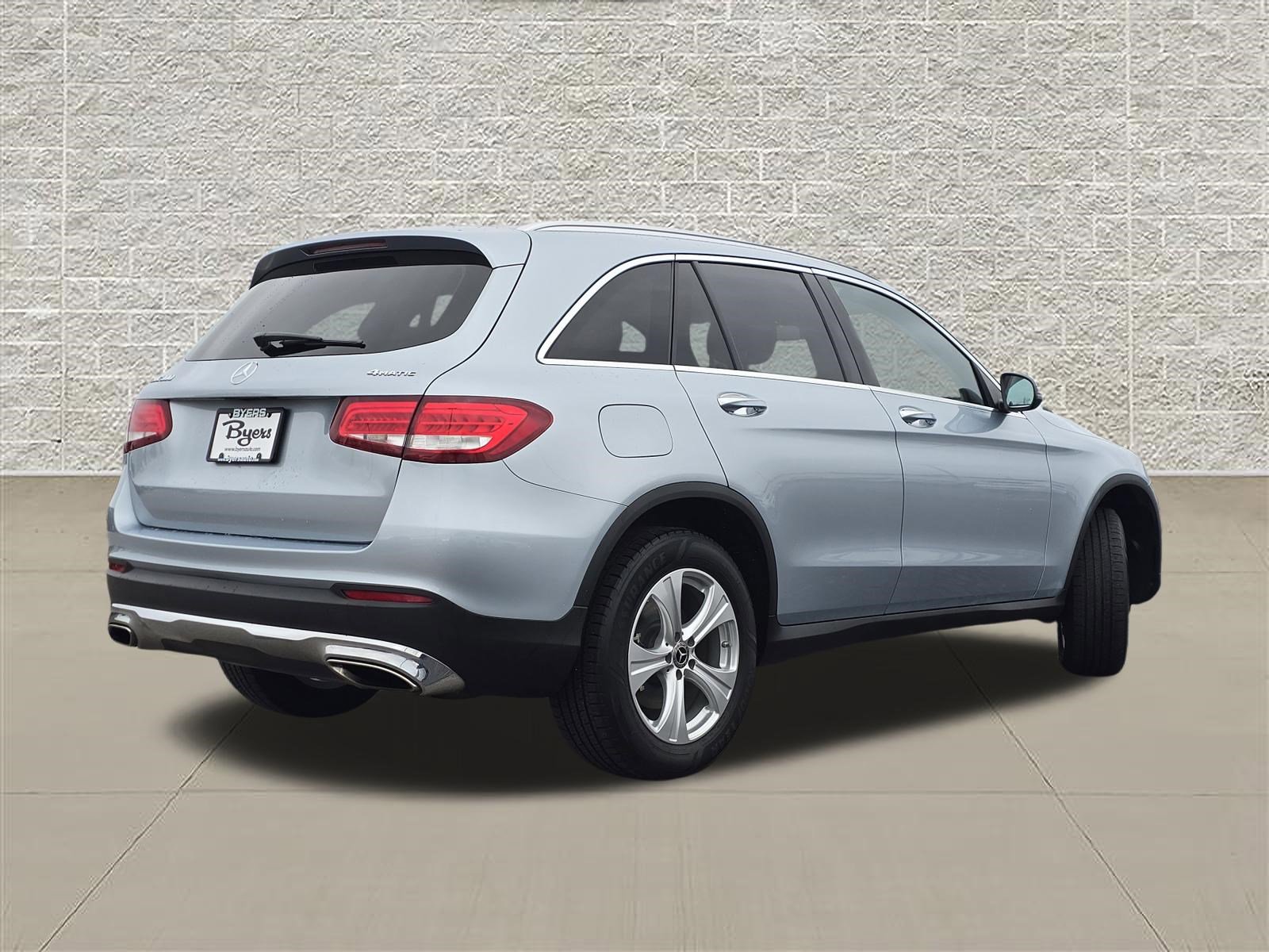 Used 2018 Mercedes-Benz GLC 300 4MATIC image 7