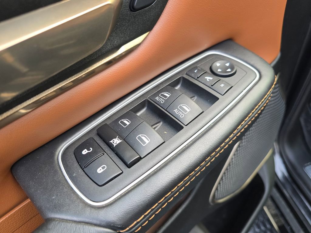 Used 2023 RAM 1500 Limited w/ Body-Colour Bumper Group image 18