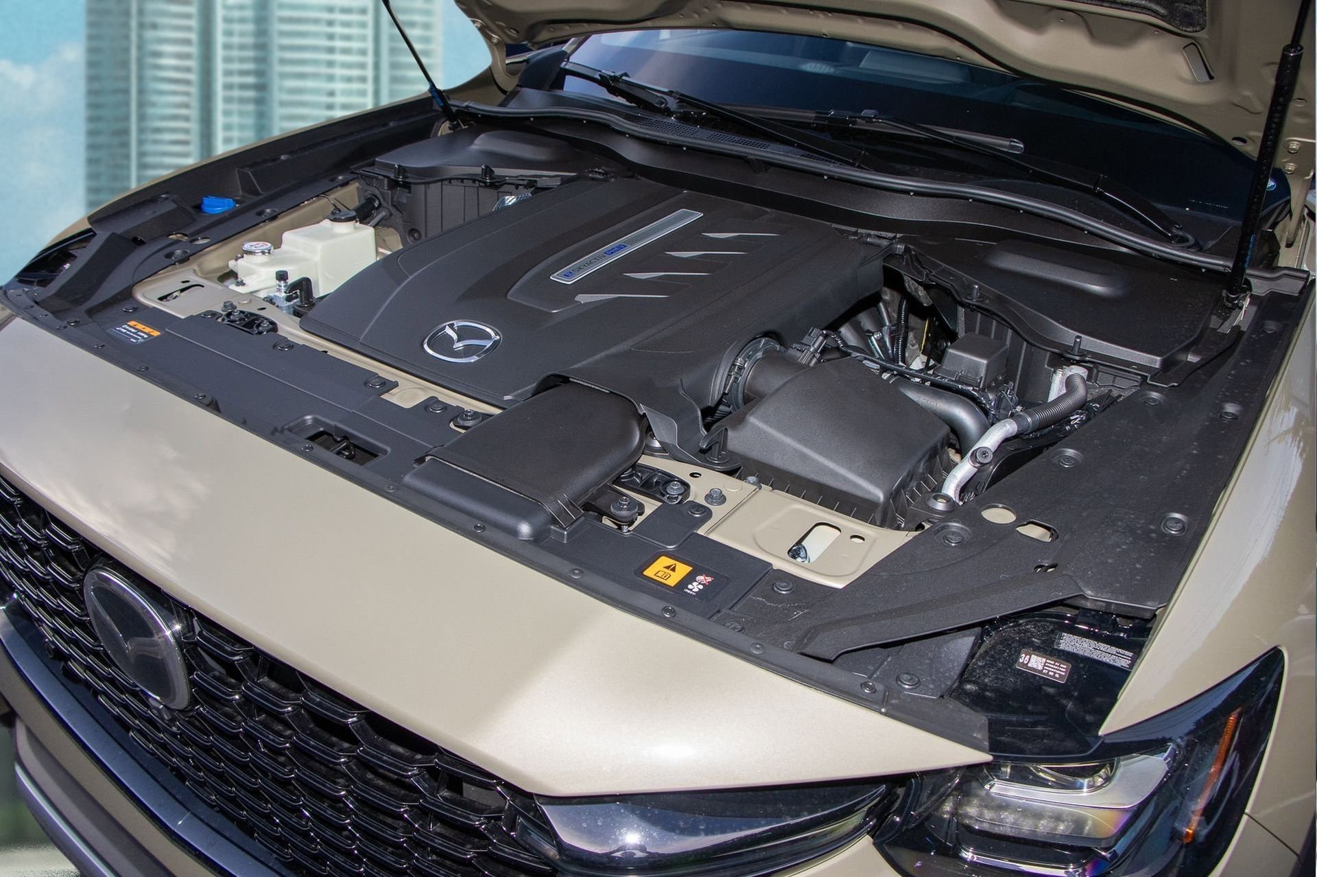 New 2025 MAZDA CX-70 Plug-In Hybrid w/ Premium Plus image 39