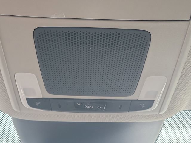 Used 2023 Honda Pilot EX-L image 25