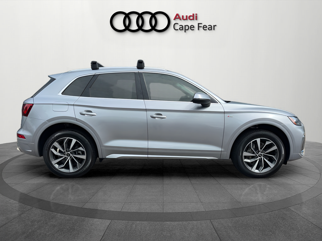 Used 2023 Audi Q5 2.0T Premium Plus w/ Premium Plus Package AWD/4WD image 6