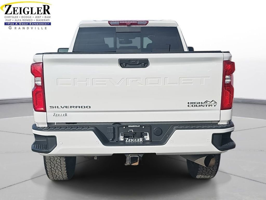 Used 2022 Chevrolet Silverado 2500 High Country image 6