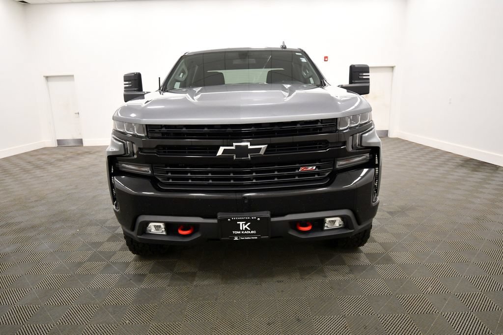 Used 2022 Chevrolet Silverado 1500 LT Trail Boss w/ Bed Protection Package AWD/4WD image 11