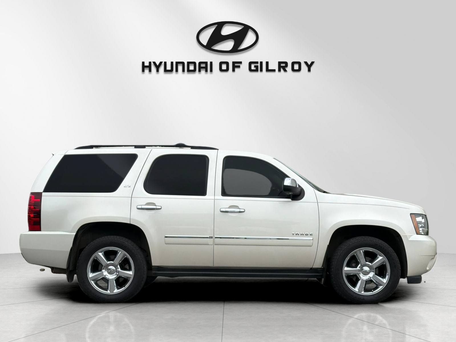 Used 2013 Chevrolet Tahoe LTZ AWD/4WD image 6