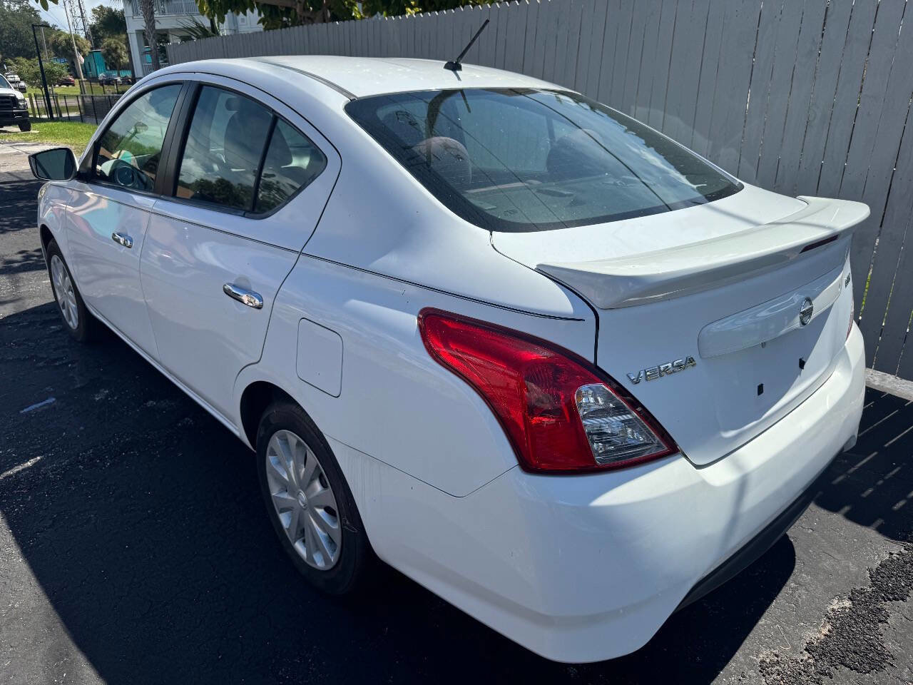 Used 2018 Nissan Versa SV image 13
