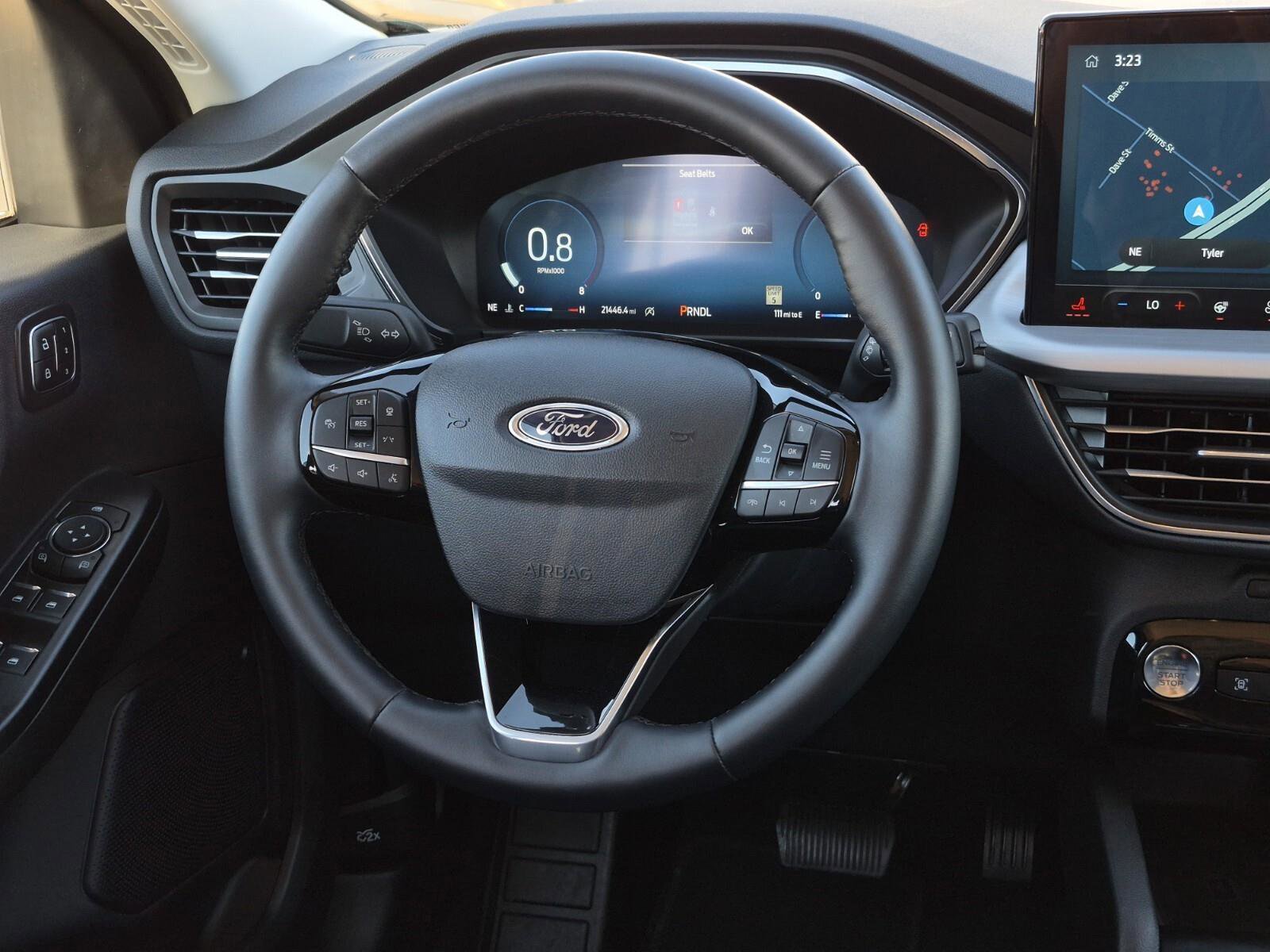 Used 2024 Ford Escape Platinum image 32