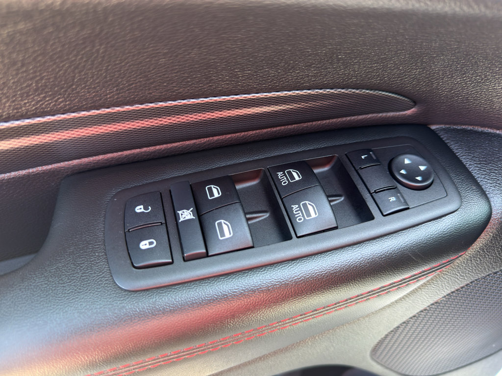 Used 2025 Dodge Durango GT w/ Trailer Tow Group IV AWD/4WD image 13