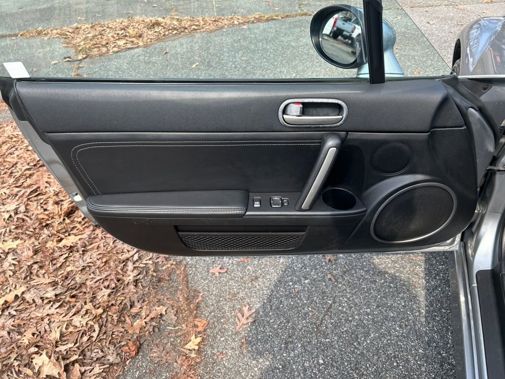 Used 2013 MAZDA MX-5 Miata Grand Touring w/ Premium Pkg image 13