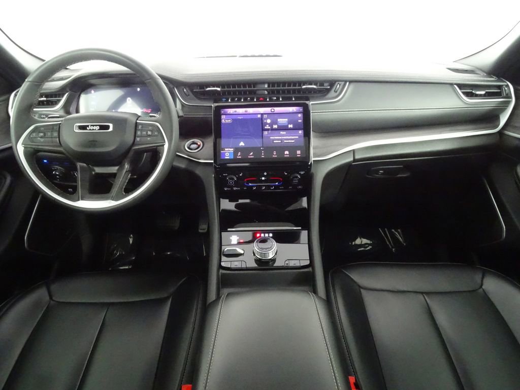 Used 2024 Jeep Grand Cherokee Limited 4xe image 33