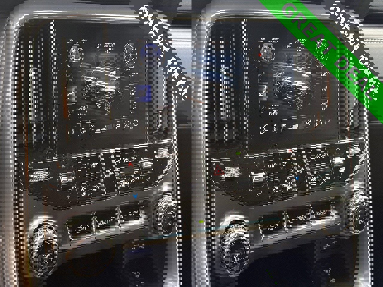 Used 2024 Lexus LX 600 F Sport image 28