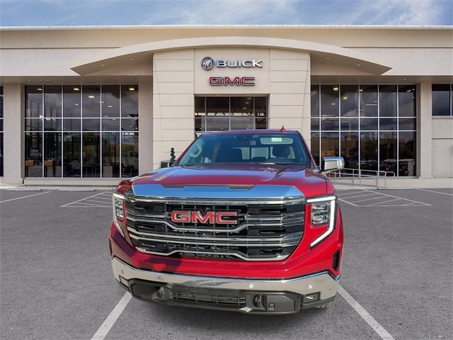 Used 2023 GMC Sierra 1500 SLT w/ SLT Premium Plus Package image 5
