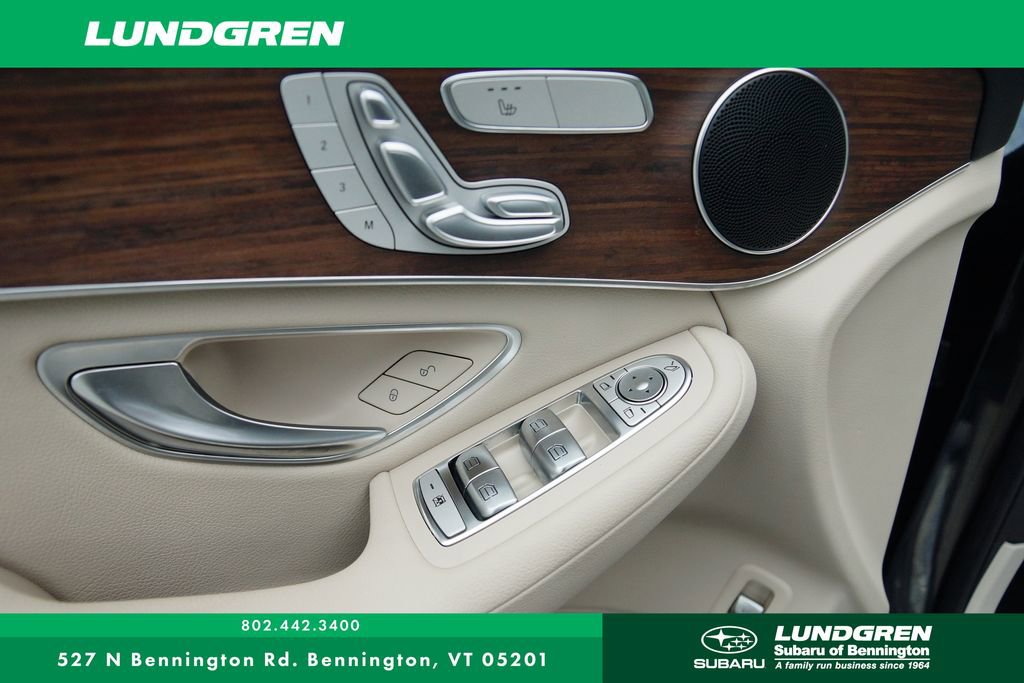 Used 2022 Mercedes-Benz GLC 300 4MATIC image 11