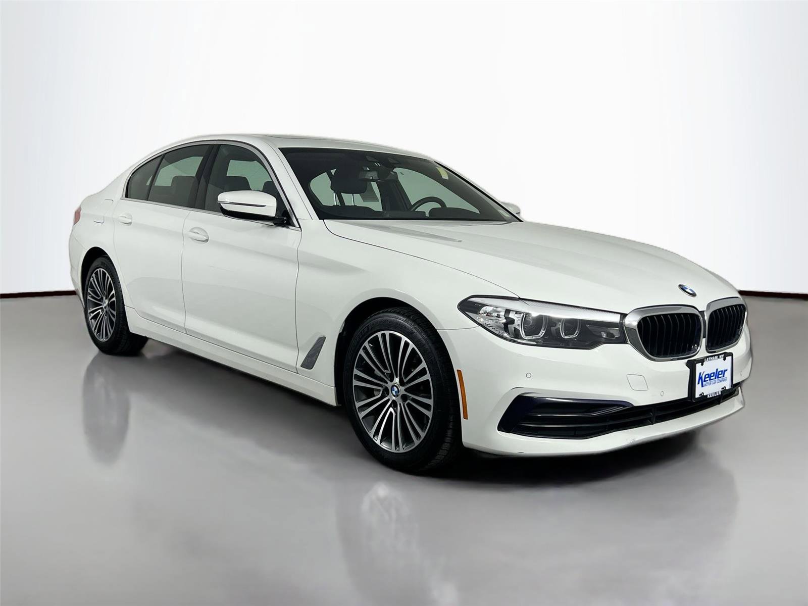 Used 2019 BMW 530i xDrive w/ Convenience Package AWD/4WD image 8