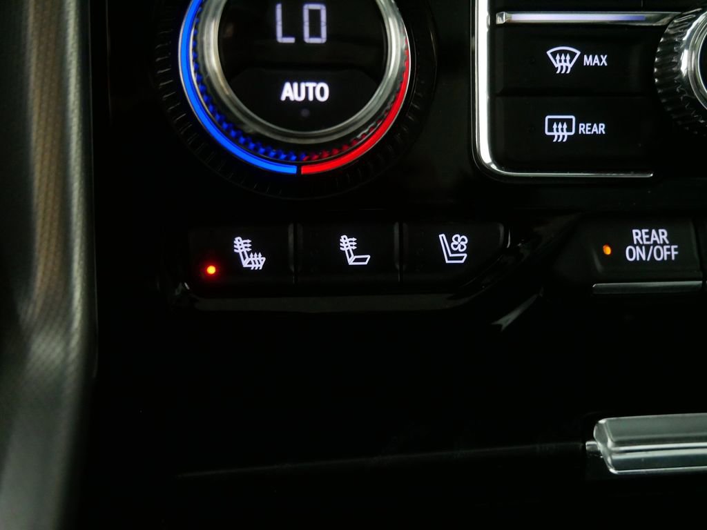 Used 2022 GMC Yukon Denali image 33