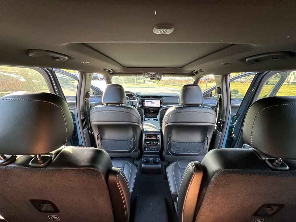 New 2027 Jeep Grand Cherokee L Limited AWD/4WD image 22